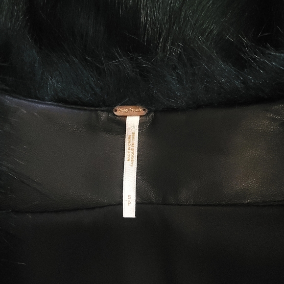 NWOT Free People Frankie Green Multicolored 70s Y2K Faux Fur Coat - Picture 4 of 12